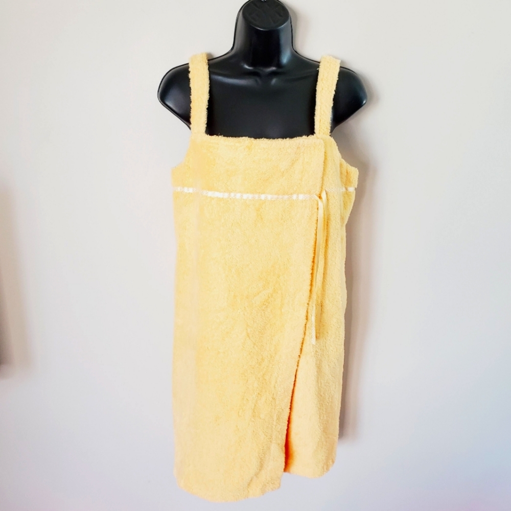 Vintage Yellow Terry Cloth Robe